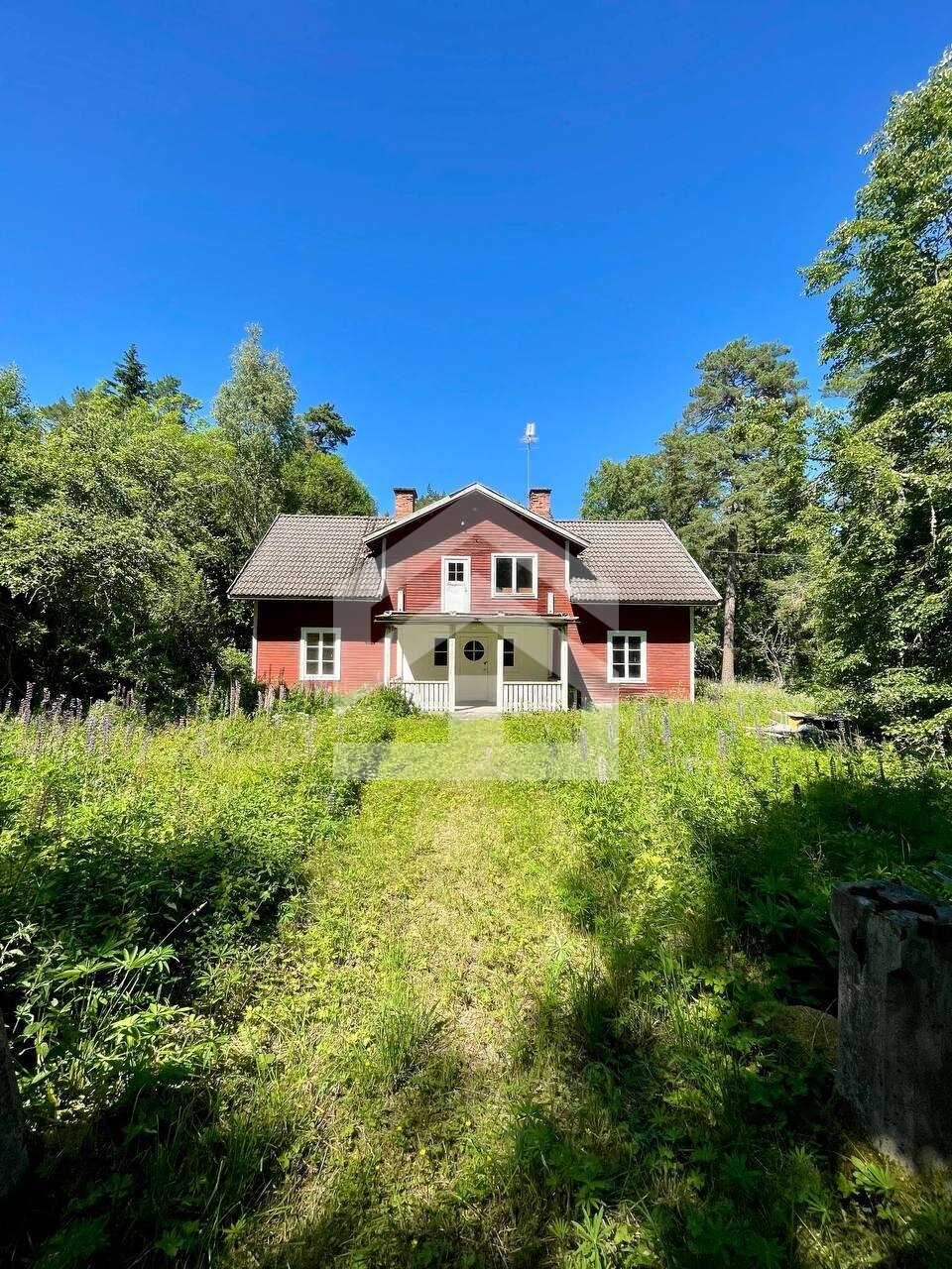 Dein eigenes Småland - Glück im Doppelpack: Erschaffe dein Traum-Refugium in Schweden auf über 8.700 m²! Schwedenhaus, Haus in Schweden Dein eigenes Småland - Glück im Doppelpack: Erschaffe dein Traum-Refugium in Schweden auf über 8.700 m²! Schwedenhaus, Haus in Schweden